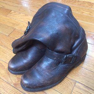 Frye Boots - Brown 6.5